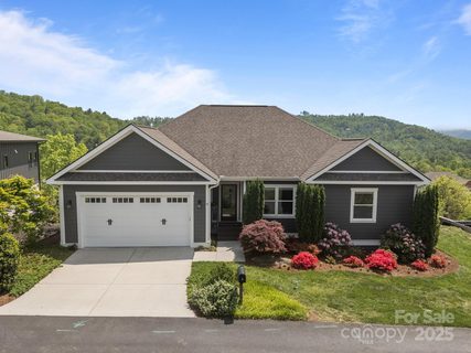 9 Endless View Drive sold home in Starview Heights, Weaverville, NC