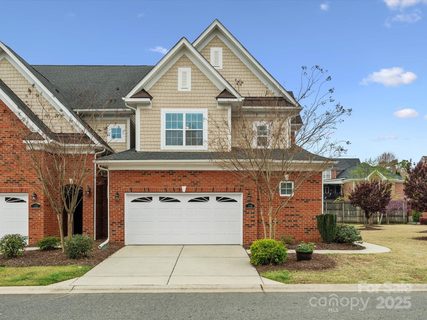 130 Villa Lake Drive sold townhome in Beacon Knoll Villas, Fort Mill, SC