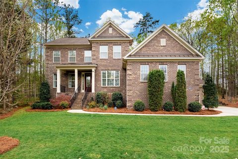 10823 Preservation Park Drive sold home in Preservation Pointe, Charlotte, NC