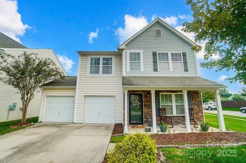 9704 Cayenne Drive sold home in Stratford Pond, Charlotte, NC