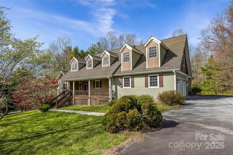 190 Whites Lake Boulevard sold home in Whites Lake, Saluda, NC