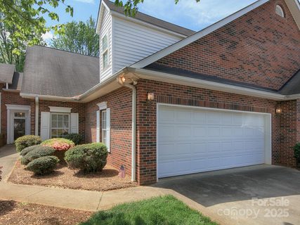 1520 Royalty Circle sold townhome in Queens Crest Townhouses, Statesville, NC