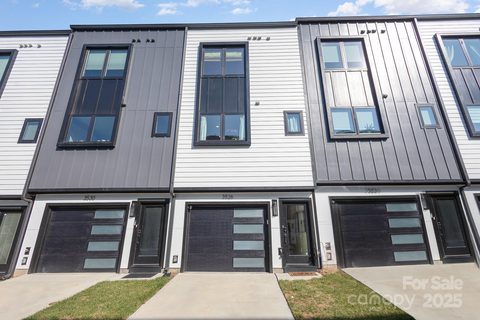 3526 Saker Lane sold townhome in Kestrel Village, Charlotte, NC