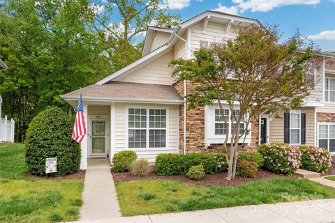 969 Copperstone Lane
