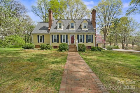 Previously sold for $542,000