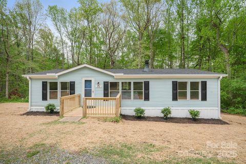 102 Lansdale Avenue sold home in Walker Heights, Lincolnton, NC