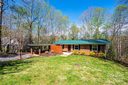 444 27th Avenue Circle sold home in Hickory, SC