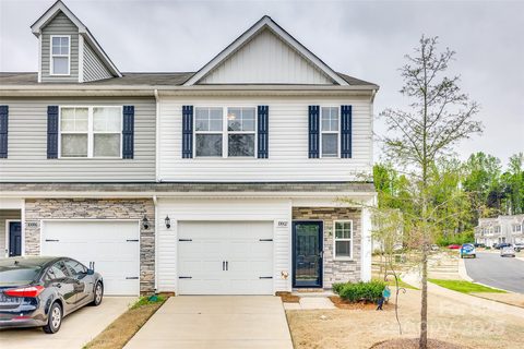 10002 Brittondale Lane sold home in Townes at Kingstree, Charlotte, NC