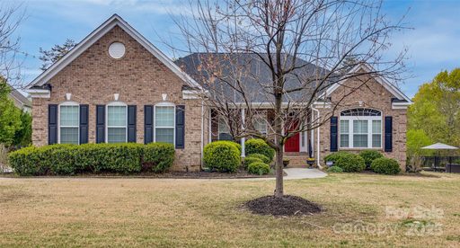 615 Reliance Court sold home in Serenity Point, Tega Cay, SC