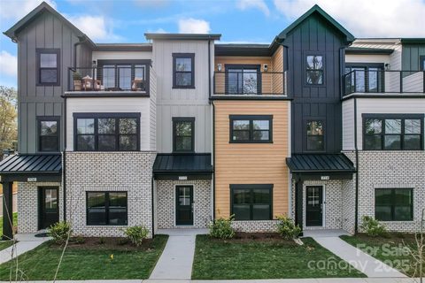 710 Falling Oak Alley 17 sold townhome in Townes at Maxwell, Huntersville, NC