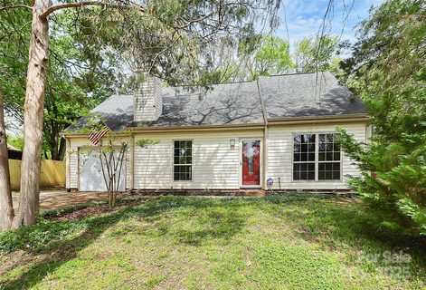10432 Camelback Circle