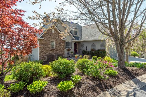 59 Carriage Highlands Court