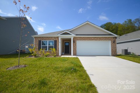 185 Callie River Court sold home in Patton Cove, Clyde, NC