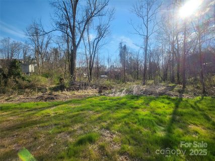 10 Whitson Road sold lot in Arco Gardens, Asheville, NC