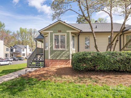 1022 Kenilworth Court sold condo in Ridgeview, Concord, NC