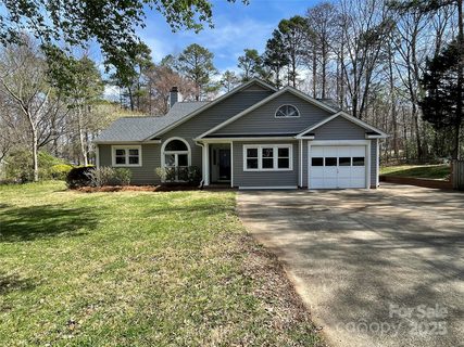 104 Edgewater Drive sold home in Hidden Pond, Concord, NC