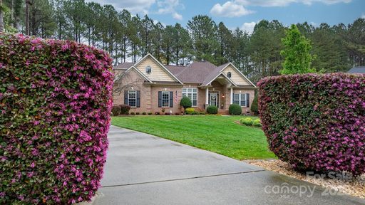 7268 Kiskadee Drive sold home in Harbor Watch, Denver, NC