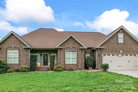 132 Postell Drive sold home in Shadow Wood Estates, Statesville, NC