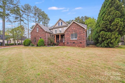 364 Chuckwood Road sold home in Watertree Landing, Mooresville, NC