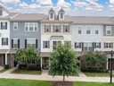 9710 Ainslie Downs Street sold home in Charlotte, SC
