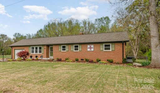 424 Mirror Lake Road sold home in Cross Heights, Salisbury, NC