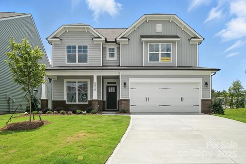 2017 Embassy Court sold home in Hampton Woods, Charlotte, NC