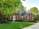 5043 Hickory Lake Lane sold home in Matthews, SC