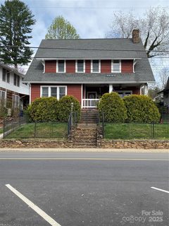 345 N Lakeshore Drive