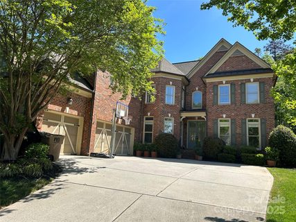 1024 Westbury Drive