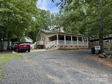 207 Deer Park Road