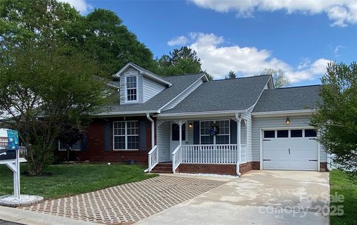 715 Cody Court sold townhome in Huntington Place Iii, Fort Mill, SC