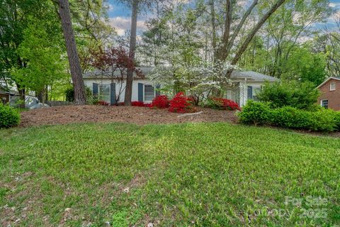6815 Old Post Road