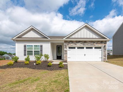 105 Tanner Loop
