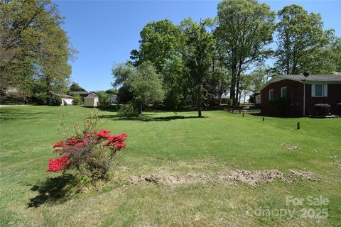 00 Bright Avenue 4 sold home in Edgewood Acres, Bessemer City, NC