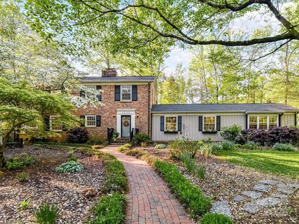3232 Kale Lane sold home in Brandonwood, Matthews, NC