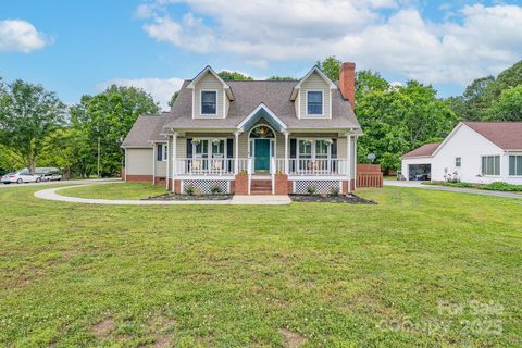 1228 Quiet Acres Road sold home in Quiet Acres, Rock Hill, SC