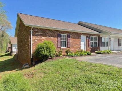 117 24th Street 41 sold townhome in Mimosa Gardens, Hickory, NC