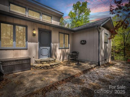 165 Fern Loop