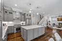 911 Naples Drive sold home in Davidson, SC