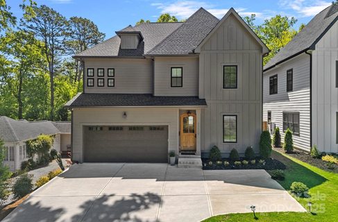 3228 E Ford Road