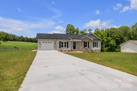 2338 Ellen Street sold home in Janettes Way, Granite Falls, NC