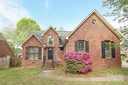 1121 Thoroughbred Place sold home in Concord, SC