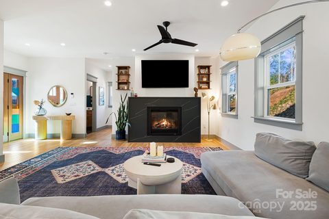 41 Acona Lane sold home in Wanoca Cottages, Asheville, NC