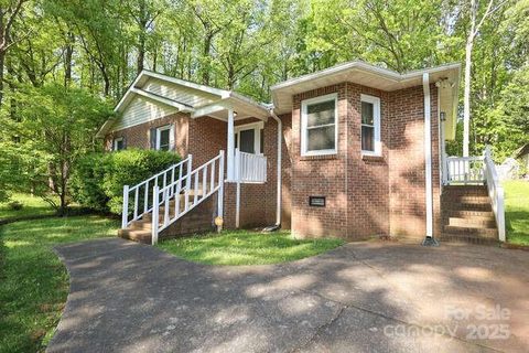 1730 Deer Street sold home in Wildwood, Charlotte, NC