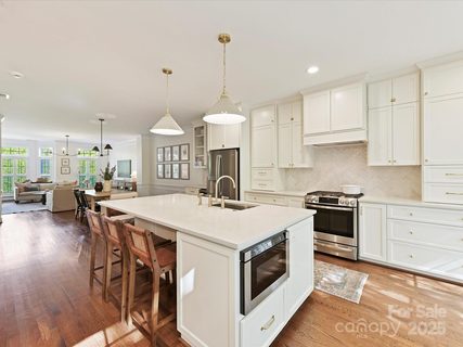 2621 Huntman Way sold home in Springs Village, Charlotte, NC