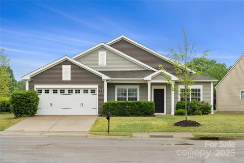 13012 Hunting Birds Lane sold home in Creekshire Village, Charlotte, NC