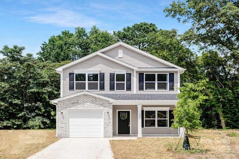1144 Thayer Glen Court sold home in Northway At Echo Glen, Charlotte, NC