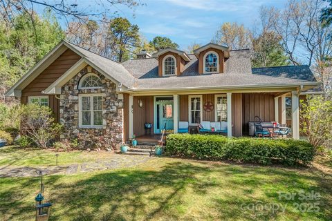 154 Summit Rise Road sold home in Enon Summit, Pisgah Forest, NC