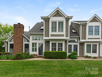 8251 Tradd Court sold home in The Gates At Quail Hollow, Charlotte, NC