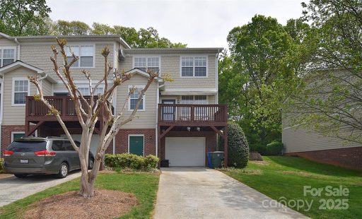 139 High Ridge Road sold townhome in Sunridge Place, Mooresville, NC